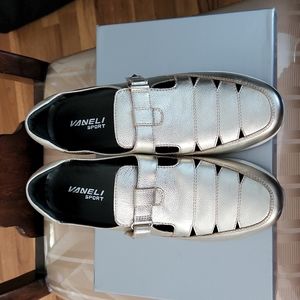 Womens Vaneli Sport Shoe